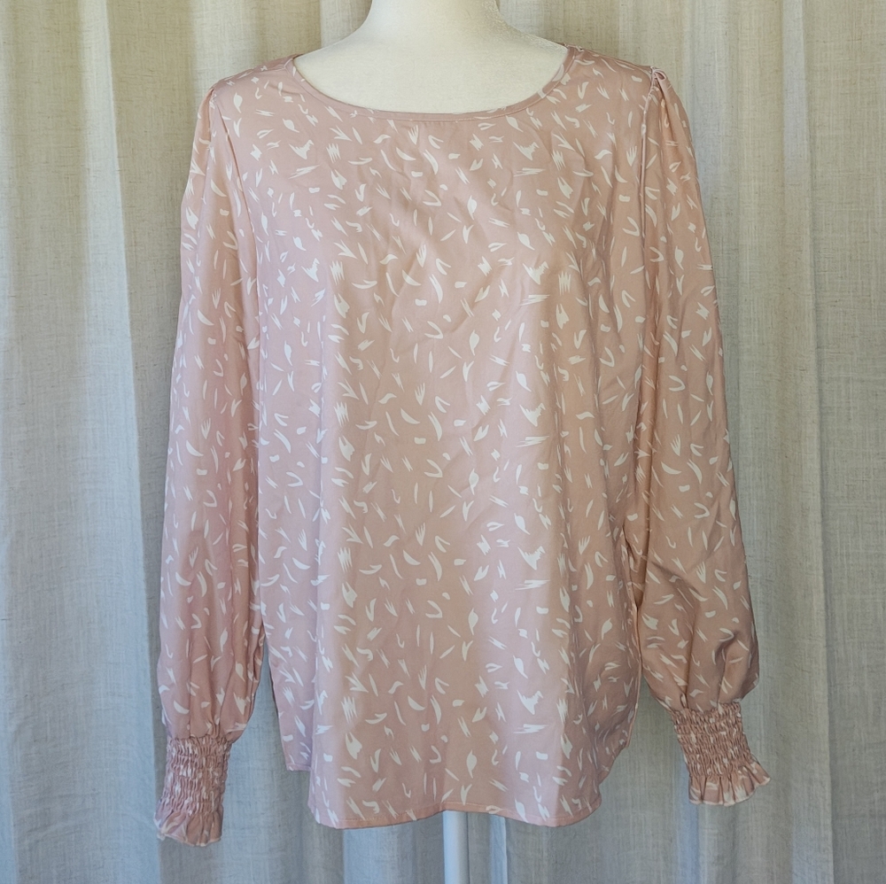 SHEIN Light Pink Patterned Blouse